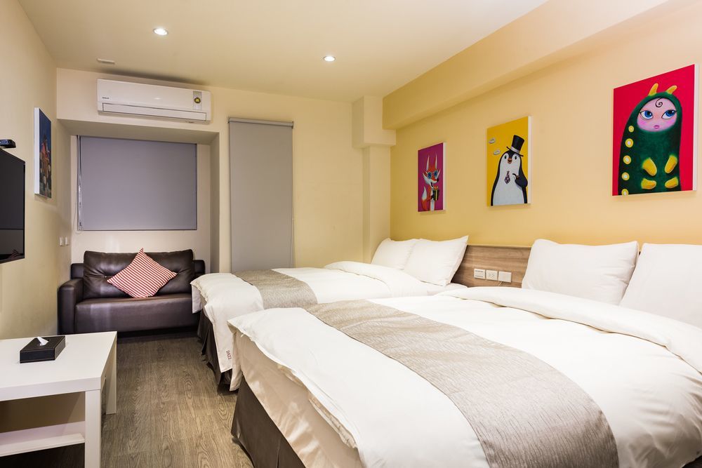 Dazz Inn Taichung Exterior photo